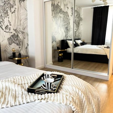 ורשה Apartament Plac Zbawiciela מראה חיצוני תמונה